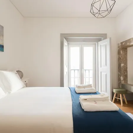 Flh Sao Bento Charming Flat